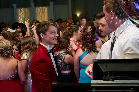 prom_F8A0687