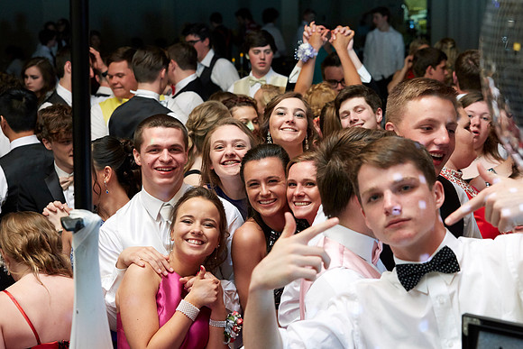 prom_F8A0719